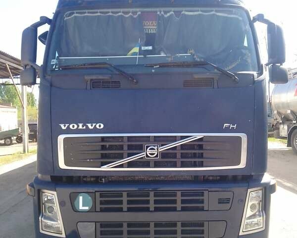 Синий Вольво FH 13, объемом двигателя 12.78 л и пробегом 1 тыс. км за 21000 $, фото 1 на Automoto.ua