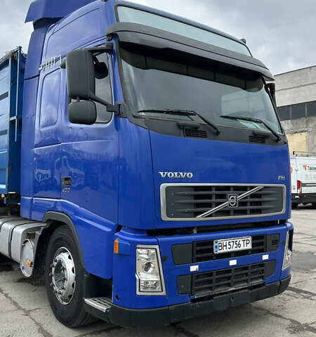 Синий Вольво FH 13, объемом двигателя 12.78 л и пробегом 160 тыс. км за 10400 $, фото 4 на Automoto.ua