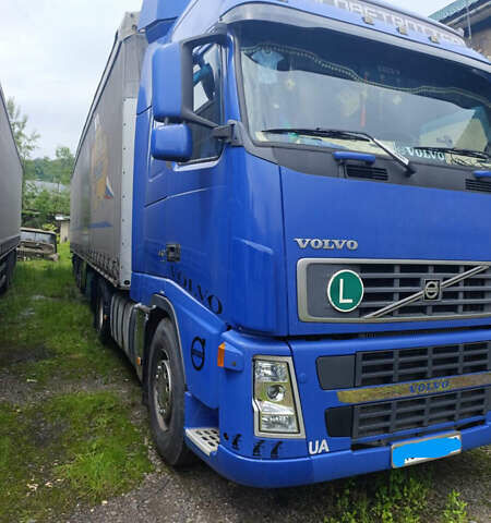 Синий Вольво FH 13, объемом двигателя 12.5 л и пробегом 1 тыс. км за 18000 $, фото 16 на Automoto.ua