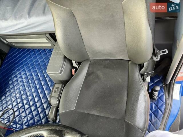 Вольво FH 13 2008 в Ковель на Automoto.ua Синий Вольво FH 13, объемом двигателя 12.8 л и пробегом 852 тыс. км за 30000 $, фото 9 на Automoto.ua