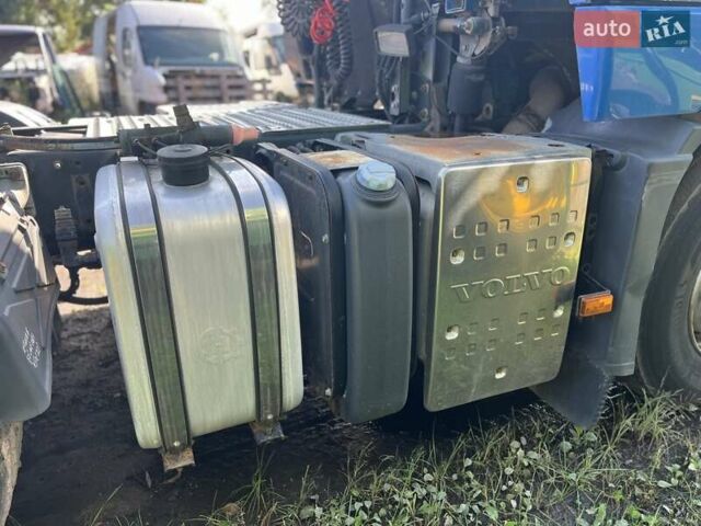 Вольво FH 13 2008 в Ковель на Automoto.ua Синий Вольво FH 13, объемом двигателя 12.8 л и пробегом 852 тыс. км за 30000 $, фото 17 на Automoto.ua
