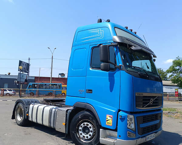 Синий Вольво FH 13, объемом двигателя 12.78 л и пробегом 975 тыс. км за 17200 $, фото 7 на Automoto.ua