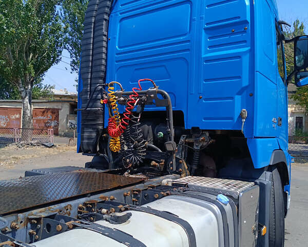 Синий Вольво FH 13, объемом двигателя 12.78 л и пробегом 975 тыс. км за 17200 $, фото 5 на Automoto.ua