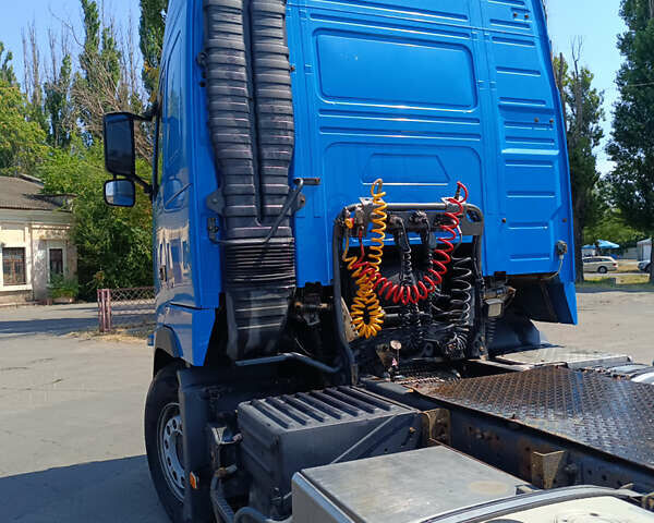 Синий Вольво FH 13, объемом двигателя 12.78 л и пробегом 975 тыс. км за 17200 $, фото 4 на Automoto.ua