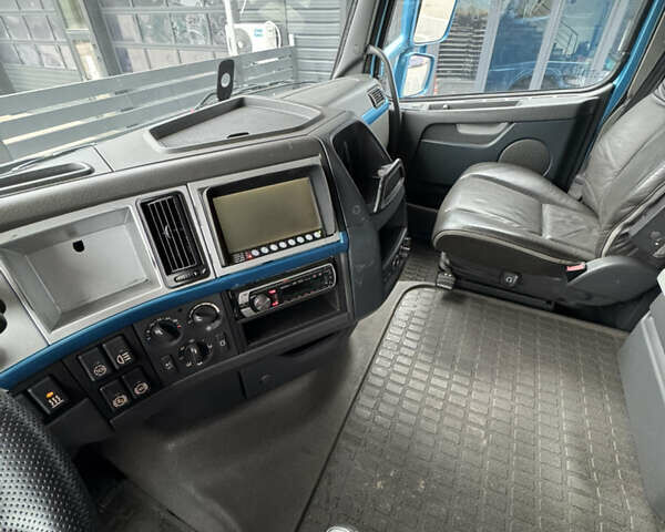 Синий Вольво FH 13, объемом двигателя 12.9 л и пробегом 1000 тыс. км за 22800 $, фото 37 на Automoto.ua