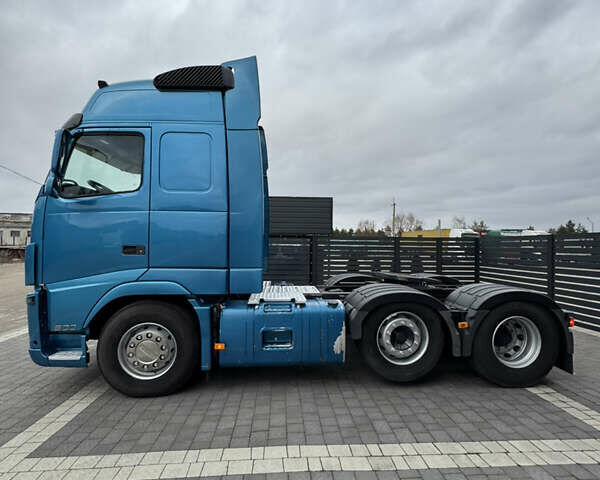 Синий Вольво FH 13, объемом двигателя 12.9 л и пробегом 1000 тыс. км за 22800 $, фото 3 на Automoto.ua