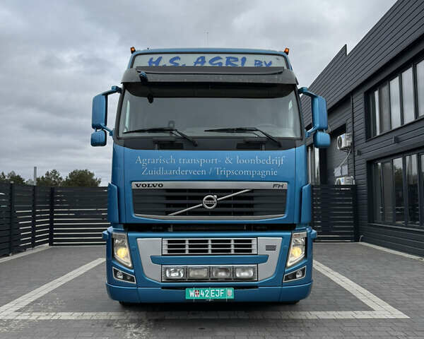 Синий Вольво FH 13, объемом двигателя 12.9 л и пробегом 1000 тыс. км за 22800 $, фото 2 на Automoto.ua