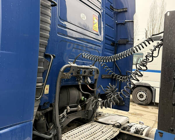 Синий Вольво FH 13, объемом двигателя 12.9 л и пробегом 1 тыс. км за 16500 $, фото 3 на Automoto.ua