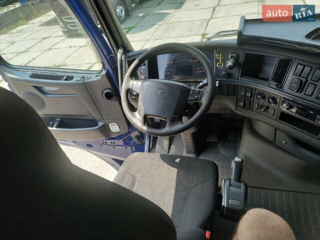 Синий Вольво FH 13, объемом двигателя 0 л и пробегом 1 тыс. км за 19900 $, фото 6 на Automoto.ua