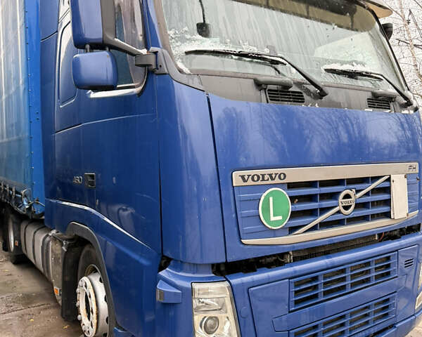 Синий Вольво FH 13, объемом двигателя 12.9 л и пробегом 1 тыс. км за 16500 $, фото 1 на Automoto.ua