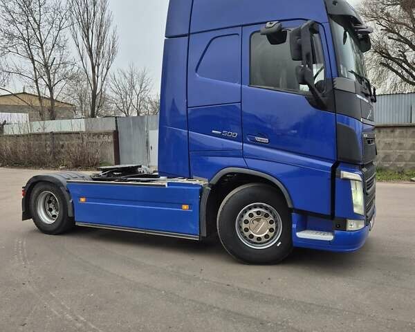 Синій Вольво FH 13, об'ємом двигуна 12.78 л та пробігом 130 тис. км за 28500 $, фото 3 на Automoto.ua