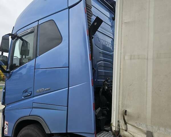 Синій Вольво FH 13, об'ємом двигуна 12.9 л та пробігом 943 тис. км за 33000 $, фото 3 на Automoto.ua