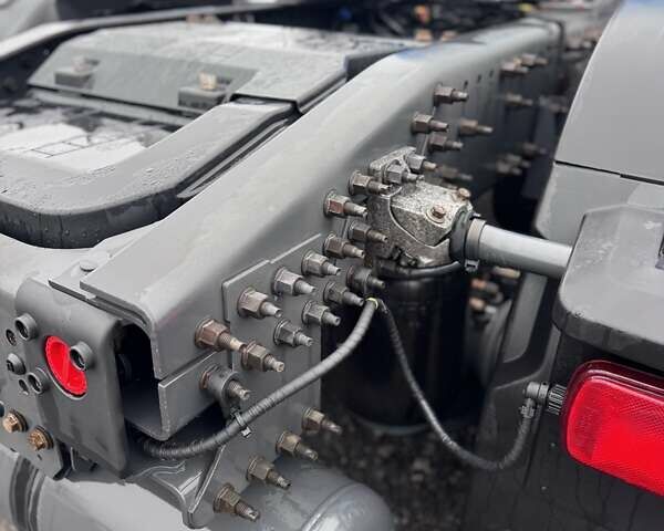 Синий Вольво FH 13, объемом двигателя 0 л и пробегом 918 тыс. км за 43072 $, фото 7 на Automoto.ua