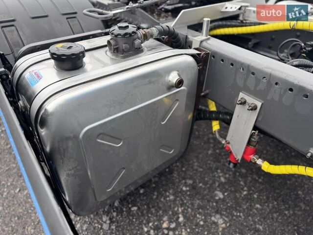 Синій Вольво FH 13, об'ємом двигуна 12.7 л та пробігом 918 тис. км за 43500 $, фото 16 на Automoto.ua