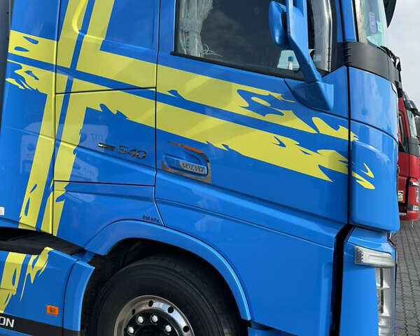 Синій Вольво FH 13, об'ємом двигуна 0 л та пробігом 895 тис. км за 46507 $, фото 3 на Automoto.ua