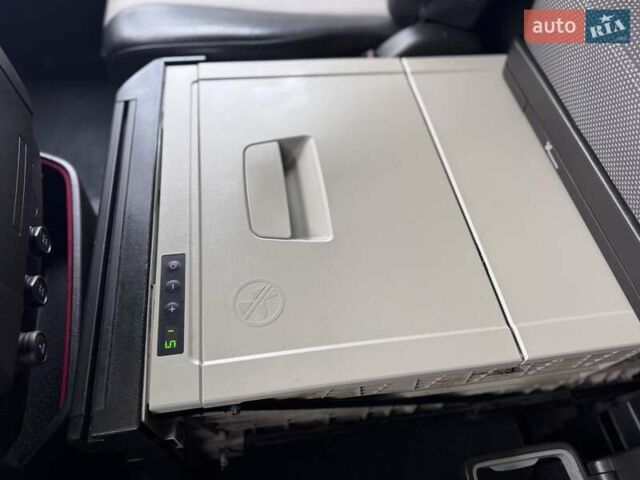 Синій Вольво FH 13, об'ємом двигуна 12.7 л та пробігом 918 тис. км за 43500 $, фото 65 на Automoto.ua