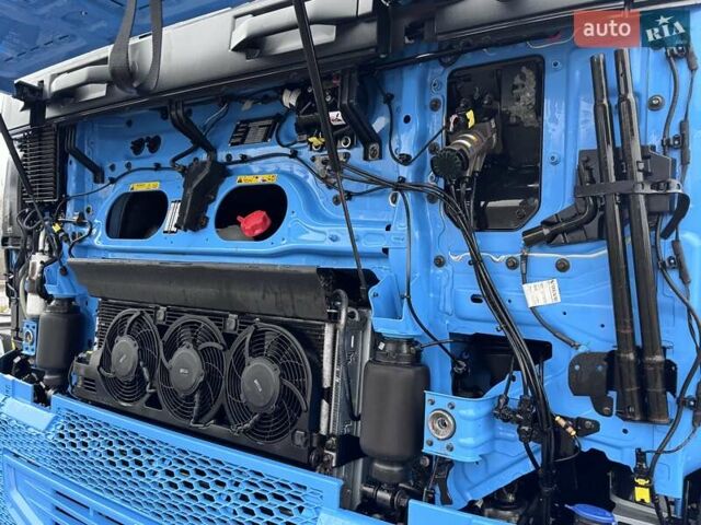 Синий Вольво FH 13, объемом двигателя 0 л и пробегом 918 тыс. км за 43072 $, фото 37 на Automoto.ua