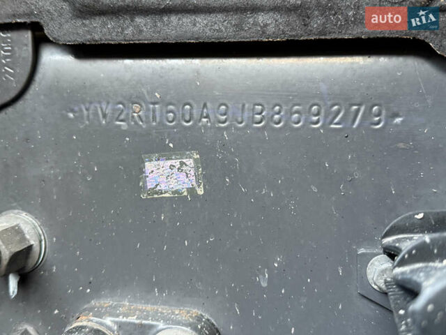 Вольво FH 13 2018 у Дніпро (Дніпропетровську) на Automoto.ua Синій Вольво FH 13, об'ємом двигуна 12.78 л та пробігом 1000 тис. км за 55700 $, фото 102 на Automoto.ua