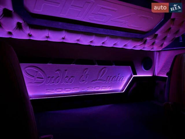 Вольво FH 13 2018 у Дніпро (Дніпропетровську) на Automoto.ua Синій Вольво FH 13, об'ємом двигуна 12.78 л та пробігом 1000 тис. км за 55700 $, фото 70 на Automoto.ua