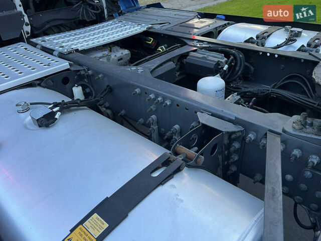 Вольво FH 13 2018 у Дніпро (Дніпропетровську) на Automoto.ua Синій Вольво FH 13, об'ємом двигуна 12.78 л та пробігом 1000 тис. км за 55700 $, фото 34 на Automoto.ua
