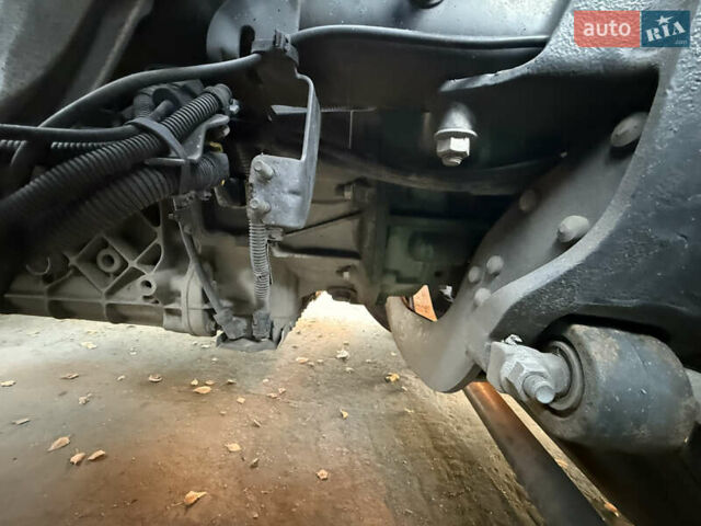 Вольво FH 13 2018 у Дніпро (Дніпропетровську) на Automoto.ua Синій Вольво FH 13, об'ємом двигуна 12.78 л та пробігом 1000 тис. км за 55700 $, фото 101 на Automoto.ua