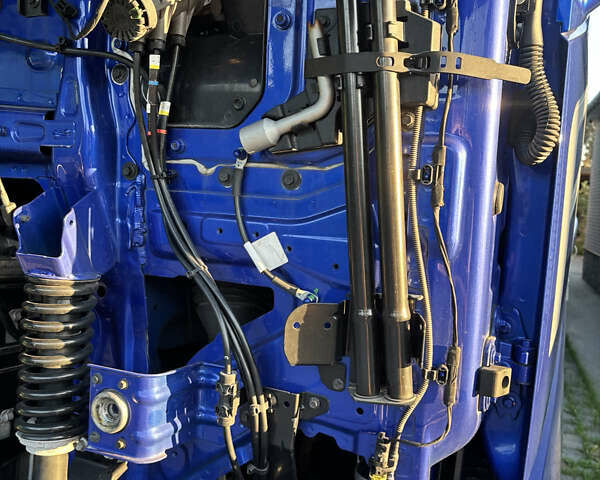 Синий Вольво FH 13, объемом двигателя 12.8 л и пробегом 42 тыс. км за 98500 $, фото 6 на Automoto.ua