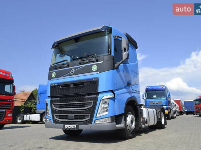 Синий Вольво FH 13, объемом двигателя 12.7 л и пробегом 208 тыс. км за 76999 $, фото 4 на Automoto.ua