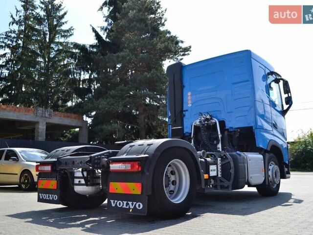 Синий Вольво FH 13, объемом двигателя 12.7 л и пробегом 208 тыс. км за 76999 $, фото 17 на Automoto.ua