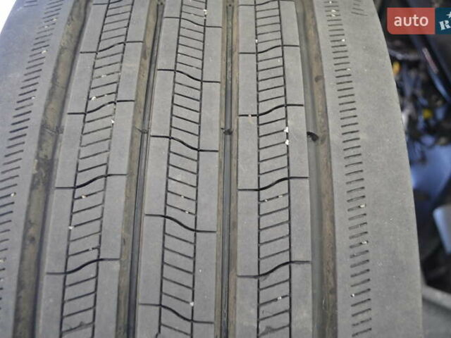 Синий Вольво FH 13, объемом двигателя 12.7 л и пробегом 208 тыс. км за 76999 $, фото 9 на Automoto.ua