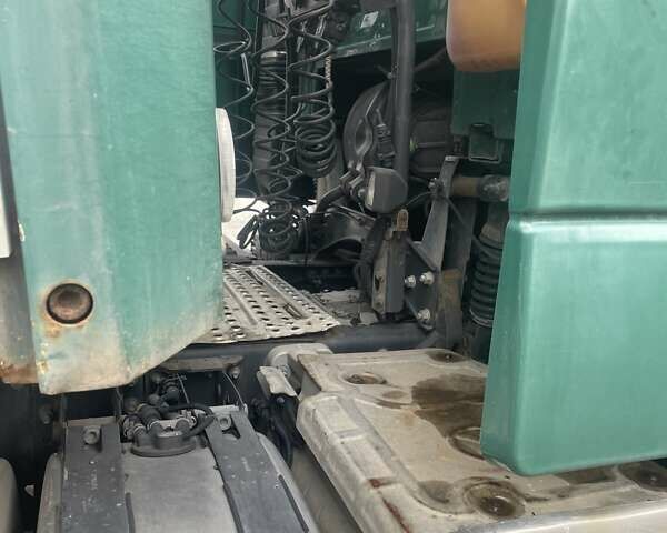 Вольво FH 13 2008 в Луцке на Automoto.ua Зеленый Вольво FH 13, объемом двигателя 12.78 л и пробегом 900 тыс. км за 26500 $, фото 3 на Automoto.ua
