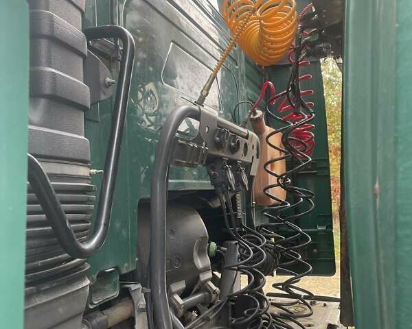 Вольво FH 13 2008 в Луцке на Automoto.ua Зеленый Вольво FH 13, объемом двигателя 12.78 л и пробегом 900 тыс. км за 26500 $, фото 2 на Automoto.ua