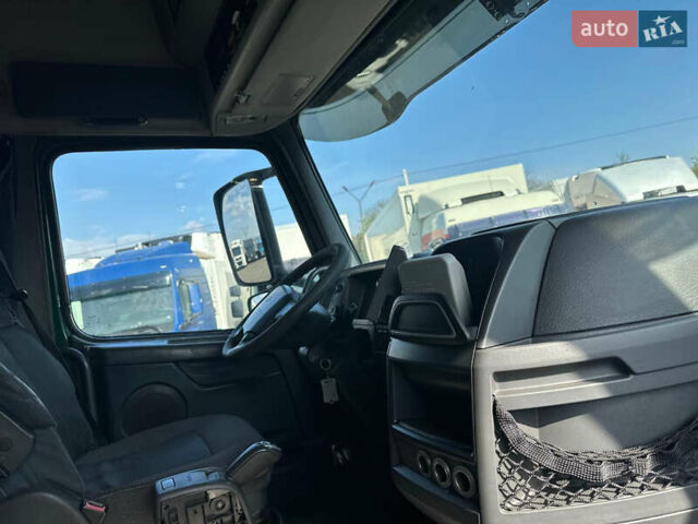Зелений Вольво FH 13, об'ємом двигуна 12.8 л та пробігом 1 тис. км за 18900 $, фото 10 на Automoto.ua