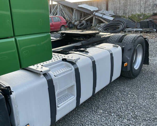 Зелений Вольво FH 13, об'ємом двигуна 0 л та пробігом 990 тис. км за 24000 $, фото 3 на Automoto.ua