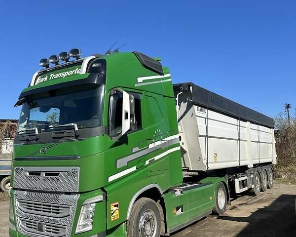 Зеленый Вольво FH 13, объемом двигателя 12.8 л и пробегом 980 тыс. км за 39500 $, фото 10 на Automoto.ua