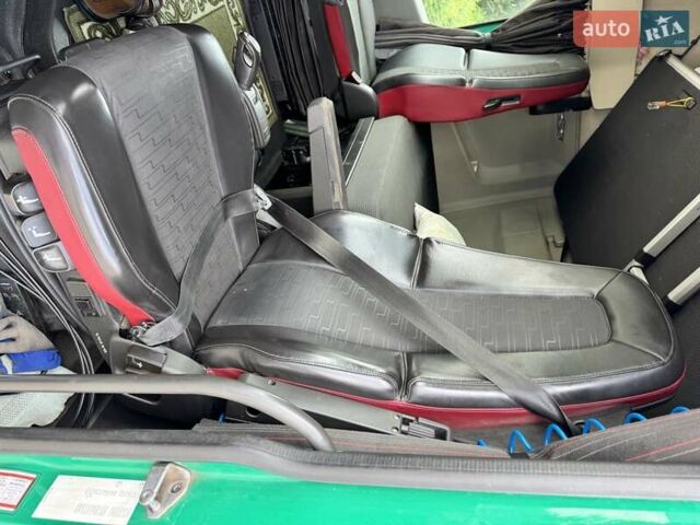 Вольво FH 13 2014 в Запорожье на Automoto.ua Зеленый Вольво FH 13, объемом двигателя 12.78 л и пробегом 961 тыс. км за 32792 $, фото 14 на Automoto.ua