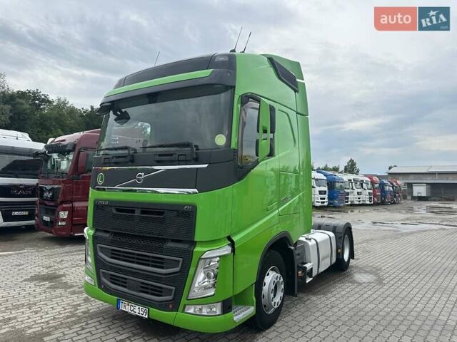 Зелений Вольво FH 13, об'ємом двигуна 12.7 л та пробігом 960 тис. км за 34900 $, фото 10 на Automoto.ua