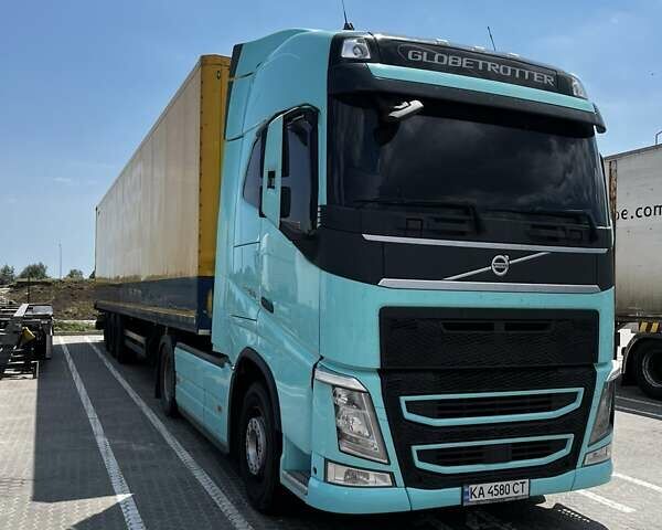 Зелений Вольво FH 13, об'ємом двигуна 12.78 л та пробігом 700 тис. км за 56000 $, фото 1 на Automoto.ua