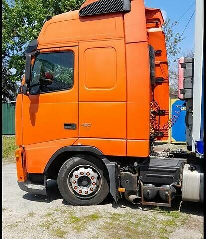 Оранжевый Вольво FH 13, объемом двигателя 13 л и пробегом 1000 тыс. км за 17700 $, фото 7 на Automoto.ua