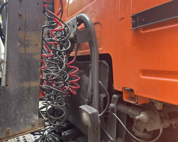 Оранжевый Вольво FH 13, объемом двигателя 0 л и пробегом 1 тыс. км за 10500 $, фото 16 на Automoto.ua