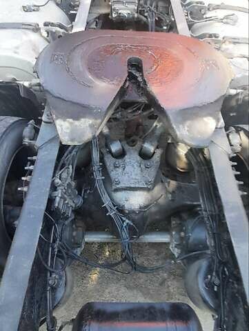 Оранжевый Вольво FH 13, объемом двигателя 13 л и пробегом 1000 тыс. км за 17700 $, фото 2 на Automoto.ua