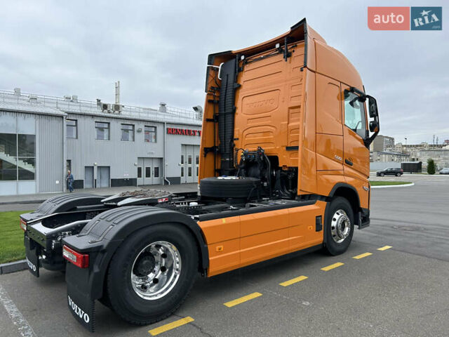 Помаранчевий Вольво FH 13, об'ємом двигуна 12.78 л та пробігом 29 тис. км за 113316 $, фото 3 на Automoto.ua