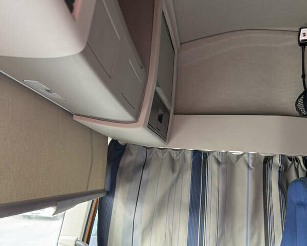 Помаранчевий Вольво FH 13, об'ємом двигуна 12.78 л та пробігом 29 тис. км за 113316 $, фото 10 на Automoto.ua