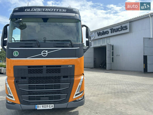Помаранчевий Вольво FH 13, об'ємом двигуна 12.78 л та пробігом 29 тис. км за 113316 $, фото 5 на Automoto.ua