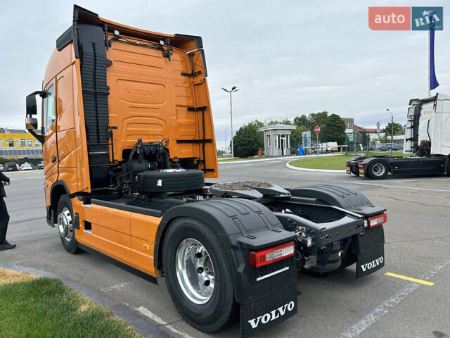 Помаранчевий Вольво FH 13, об'ємом двигуна 12.78 л та пробігом 29 тис. км за 113316 $, фото 2 на Automoto.ua