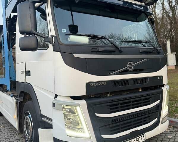 Белый Вольво FH 16, объемом двигателя 12.9 л и пробегом 1000 тыс. км за 52476 $, фото 7 на Automoto.ua