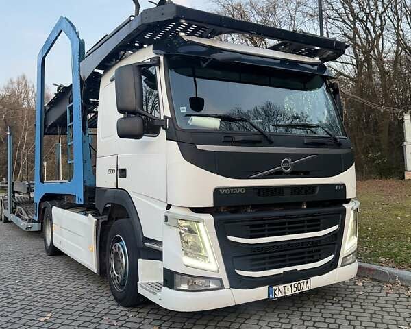 Белый Вольво FH 16, объемом двигателя 12.9 л и пробегом 1000 тыс. км за 52476 $, фото 2 на Automoto.ua