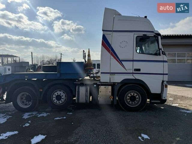 Белый Вольво FH 16, объемом двигателя 12.8 л и пробегом 890 тыс. км за 44000 $, фото 4 на Automoto.ua