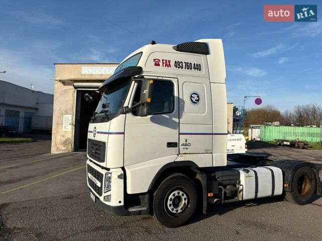 Белый Вольво FH 16, объемом двигателя 0 л и пробегом 800 тыс. км за 22500 $, фото 2 на Automoto.ua