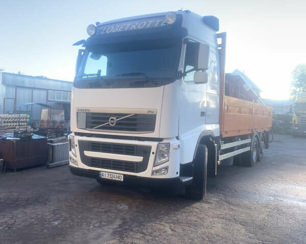 Білий Вольво FH 16, об'ємом двигуна 12.78 л та пробігом 450 тис. км за 45000 $, фото 1 на Automoto.ua