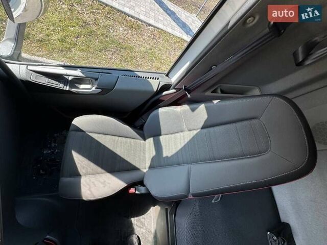 Білий Вольво FH 16, об'ємом двигуна 12.77 л та пробігом 900 тис. км за 28500 $, фото 11 на Automoto.ua